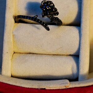 Fragrant Jewels Collectors Ring (beauty and the beast edition)